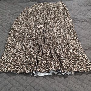 American Eagle Floral Flare Skirt